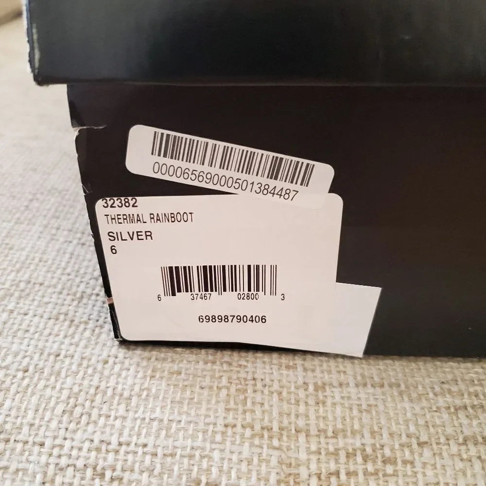 NEW! Melissa Thermal Seasonal Rainboot - size 6 in Silver Glitter